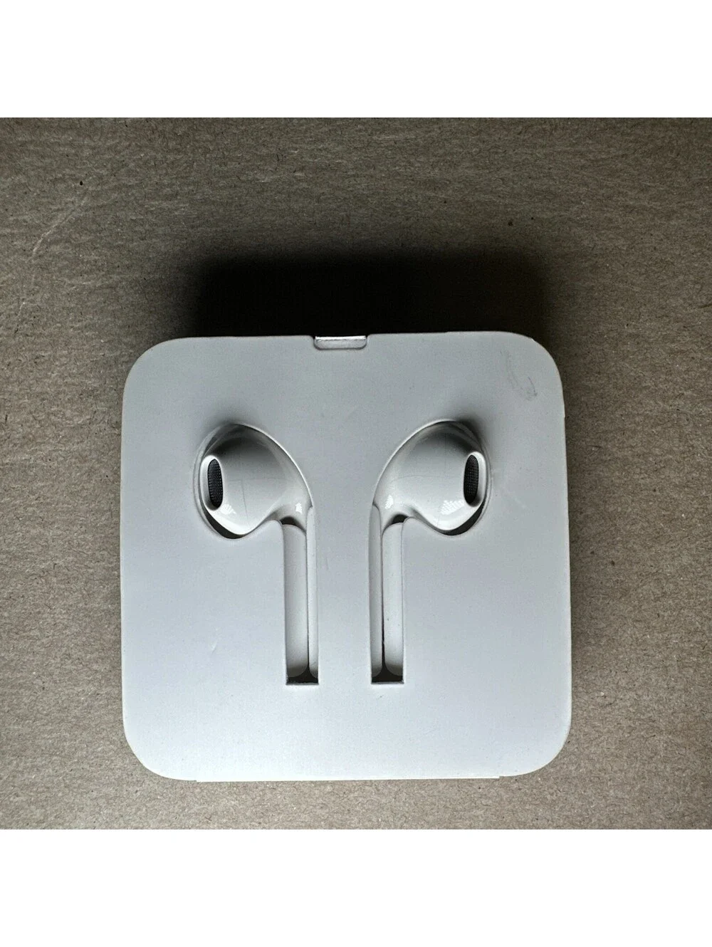 Apple Earpods - iPhone Lightning Cable OEM Earbud Headphones Wired NEW